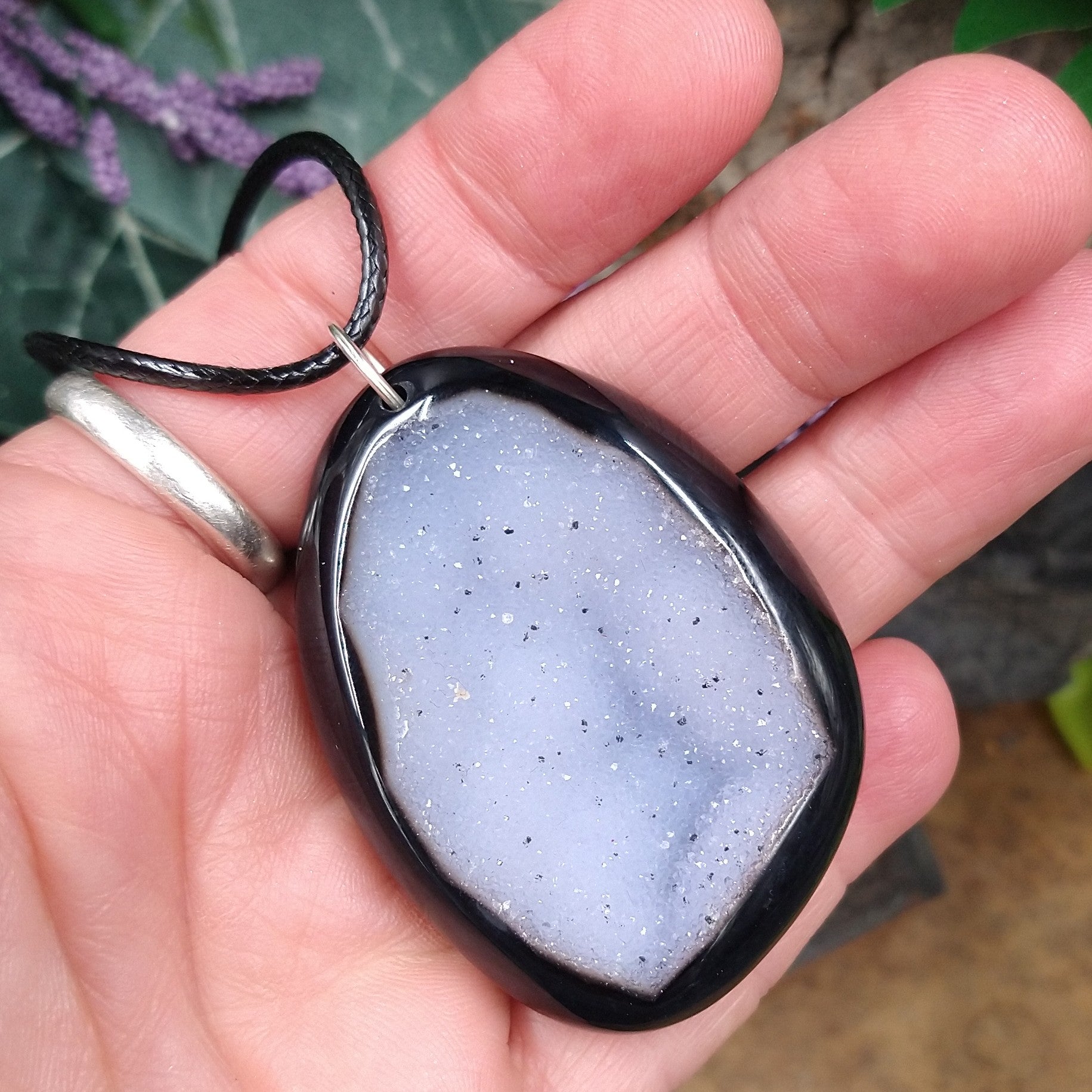 AG-369 Agate druze Pendant