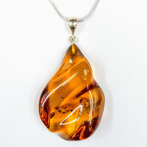 AMB-493 Baltic Amber Pendant