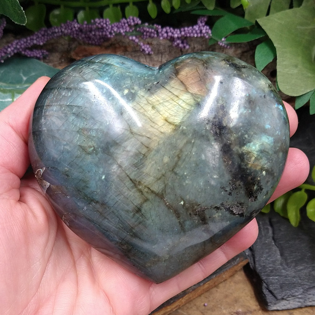 BB-47 Labradorite Heart