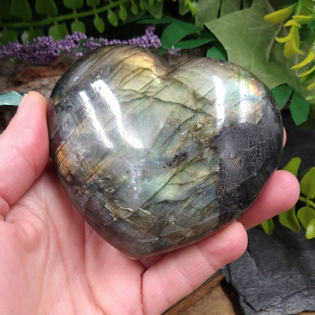 BB-48 Labradorite Heart