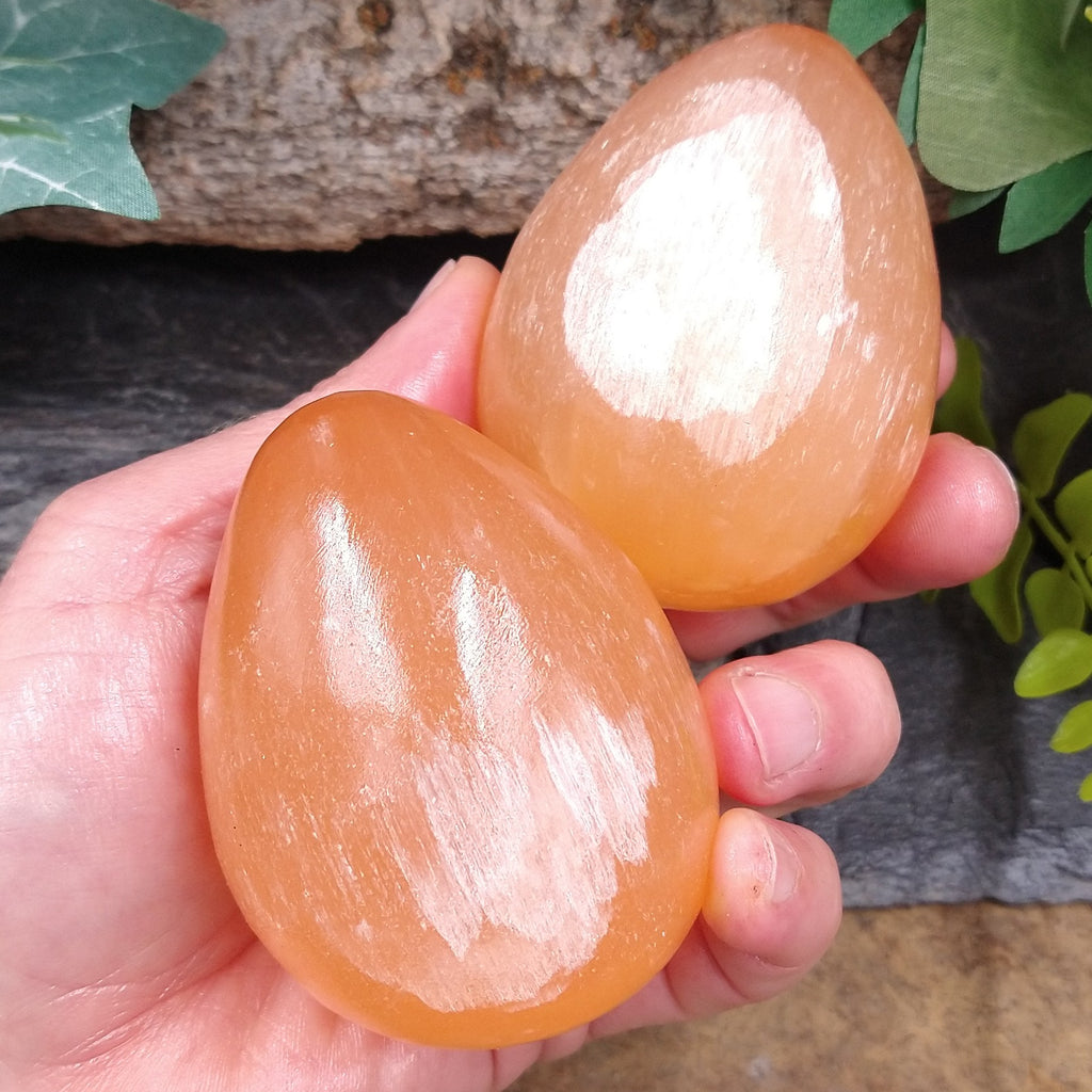 BB-68 Peach Selenite Egg