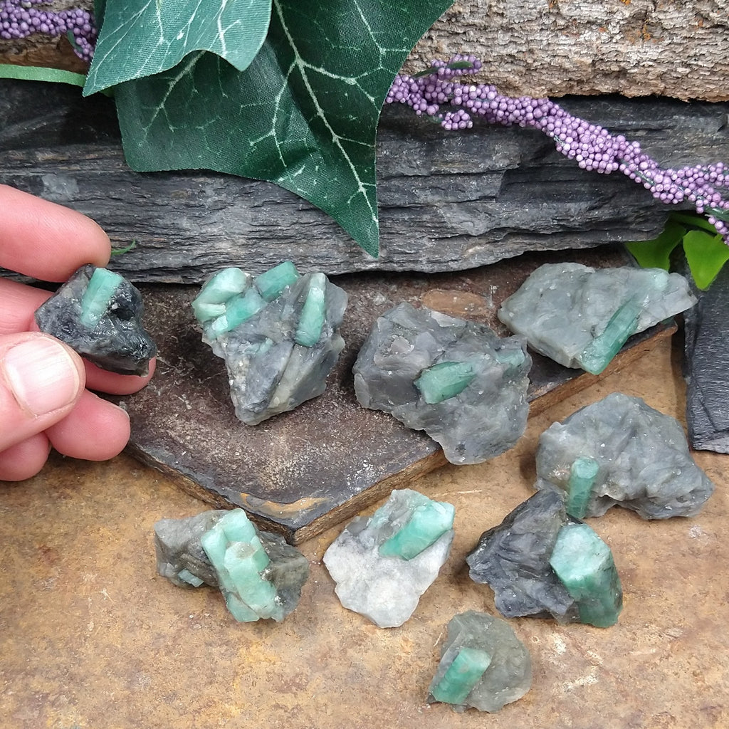 EM-419A Small Emerald specimen