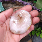 FLAG-11 Flower Agate Palm Stone