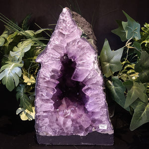 GEO-AM16201 Amethyst Geode