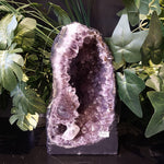 GEO-AM7701 Amethyst Geode