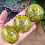 GROP-2 Green Opal Palm Stone