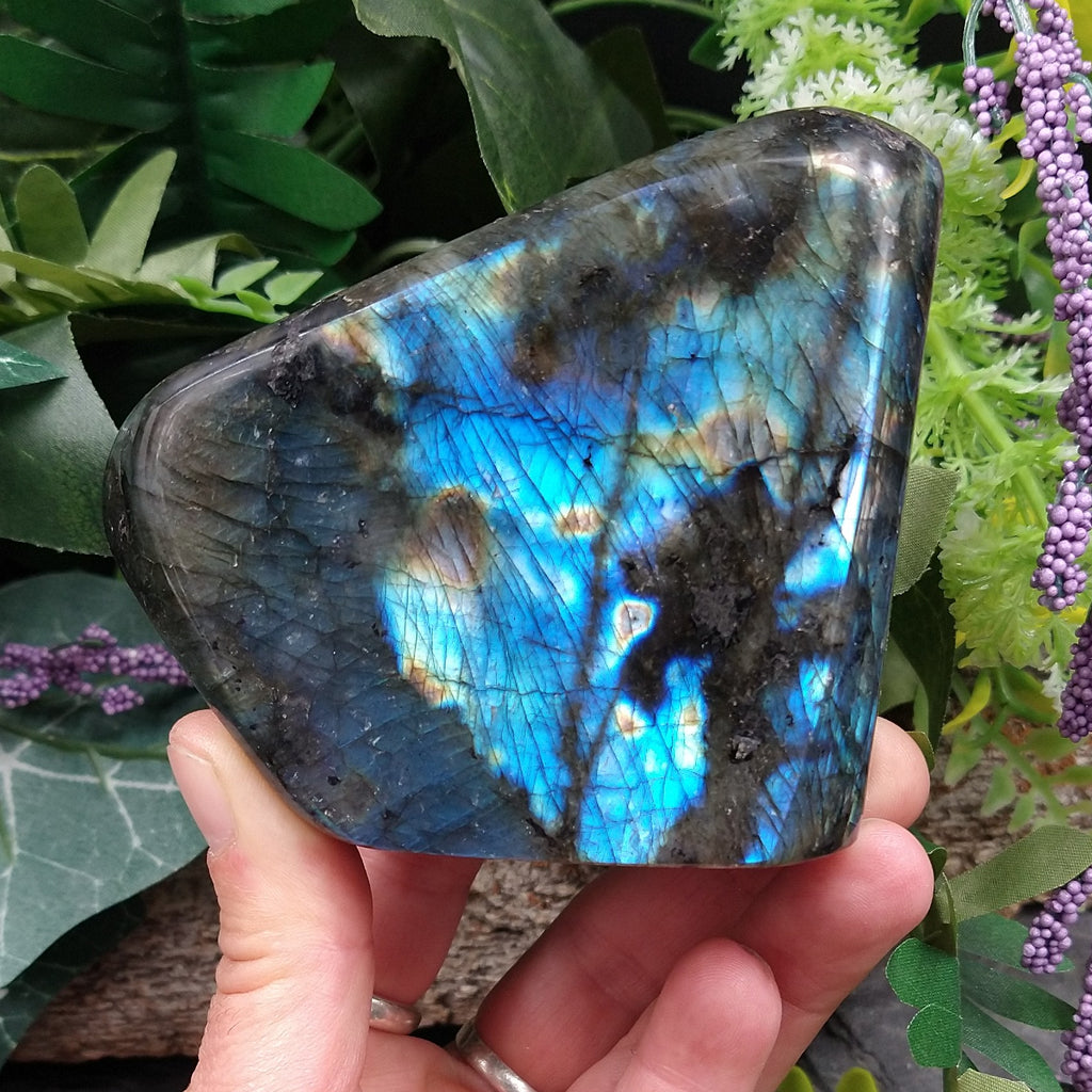 LAB-2404 Polished Labradorite