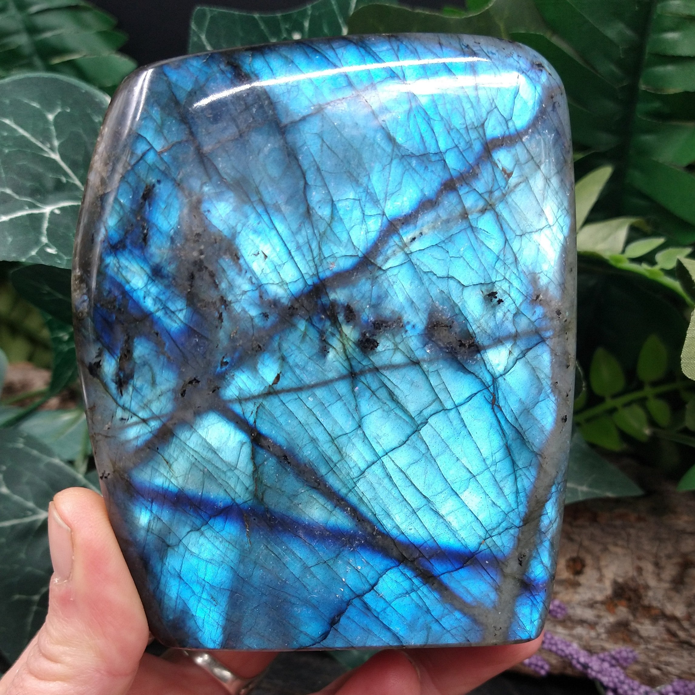 LAB-2418 Polished Labradorite