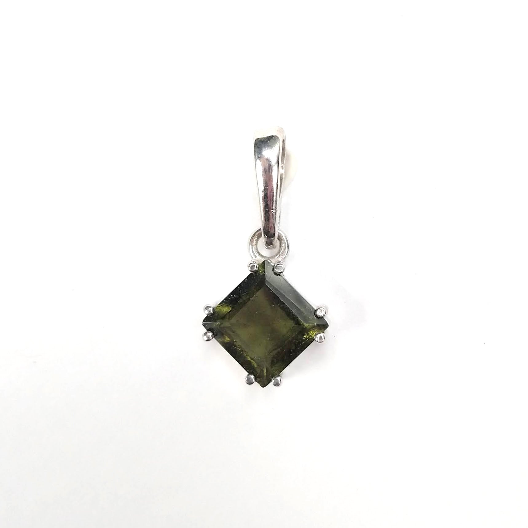 MO-146 Moldavite Pendant