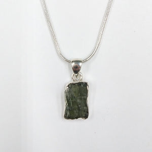 MO-153 Moldavite Pendant