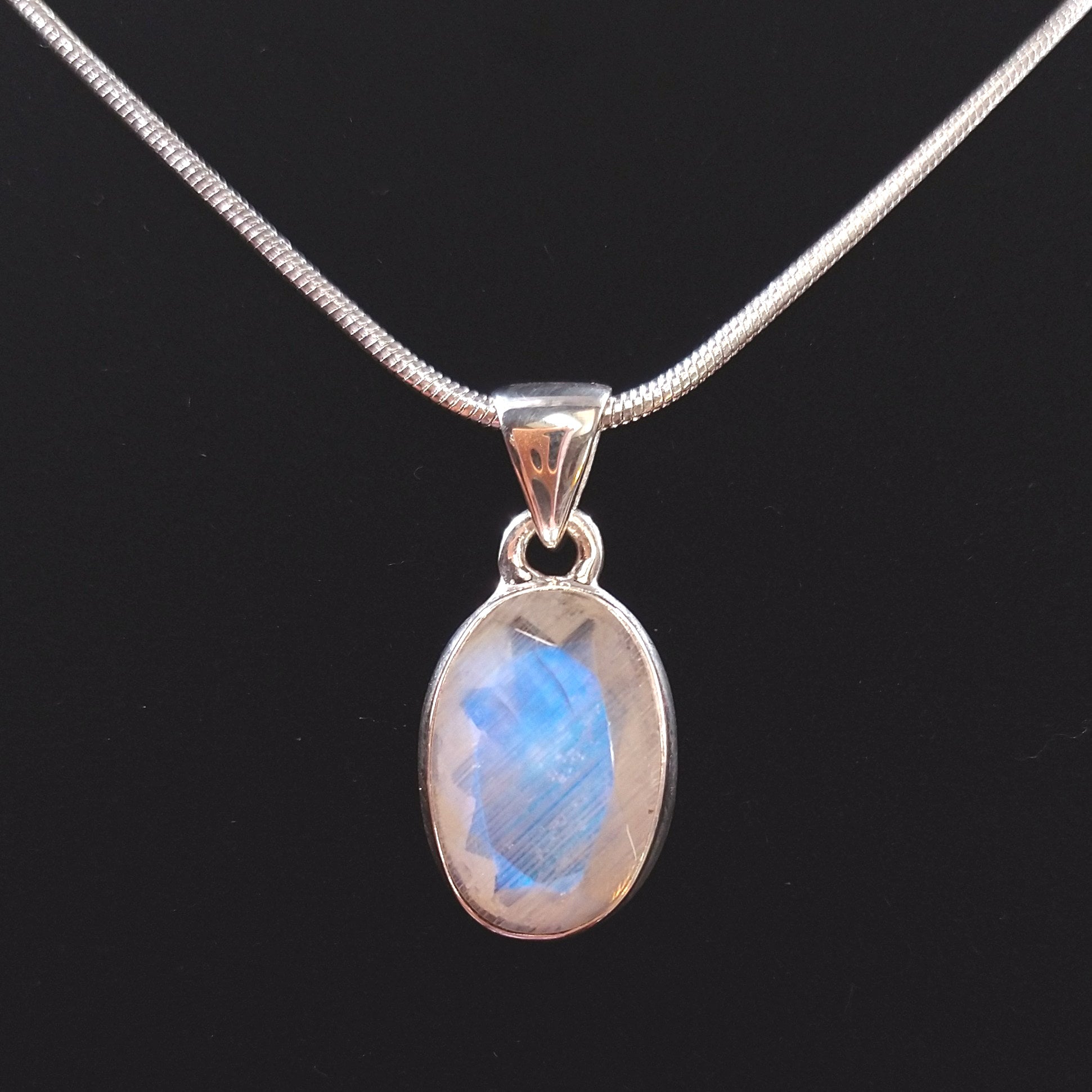 MS-62 Rainbow Moonstone Pendant