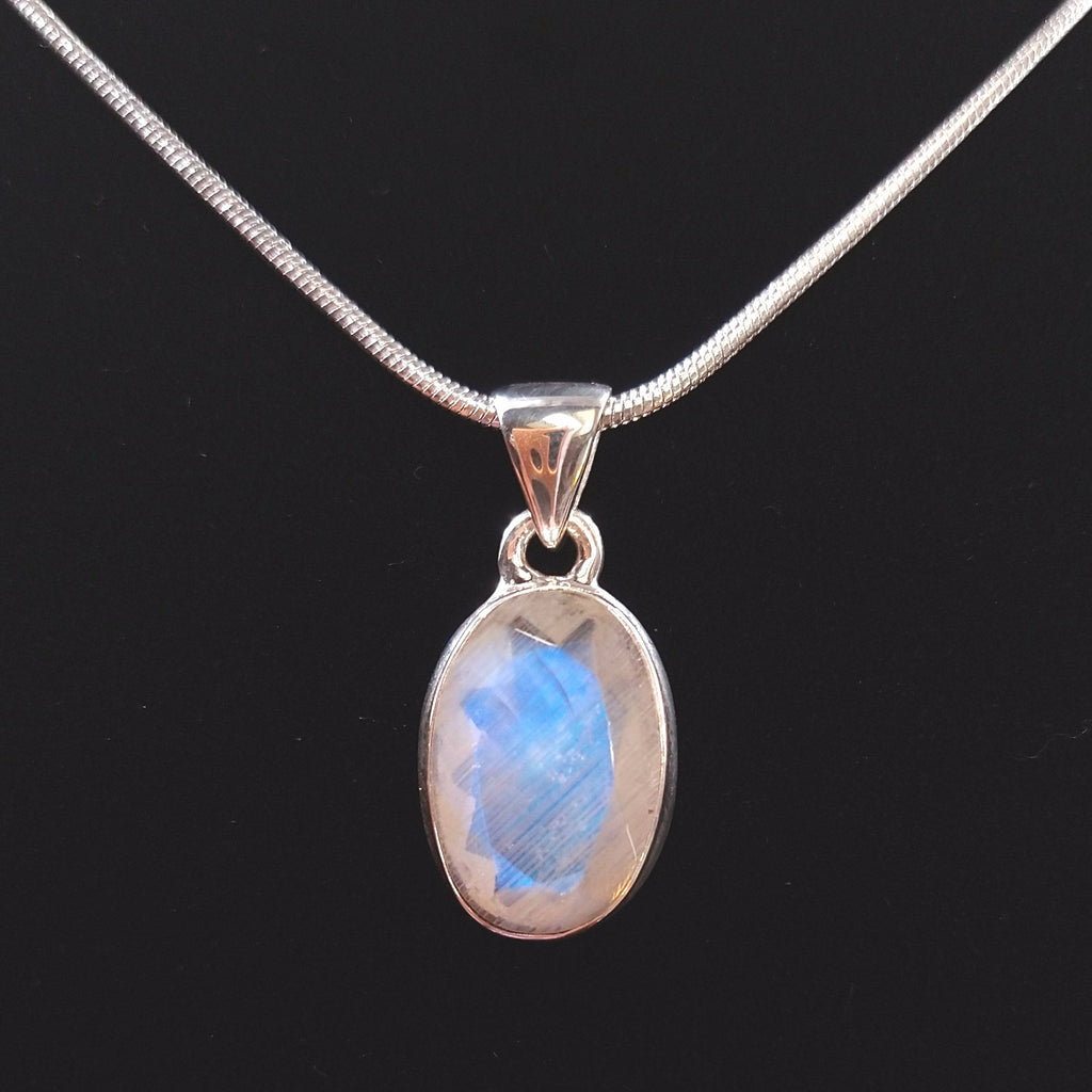 MS-62 Rainbow Moonstone Pendant