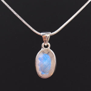 MS-62 Rainbow Moonstone Pendant