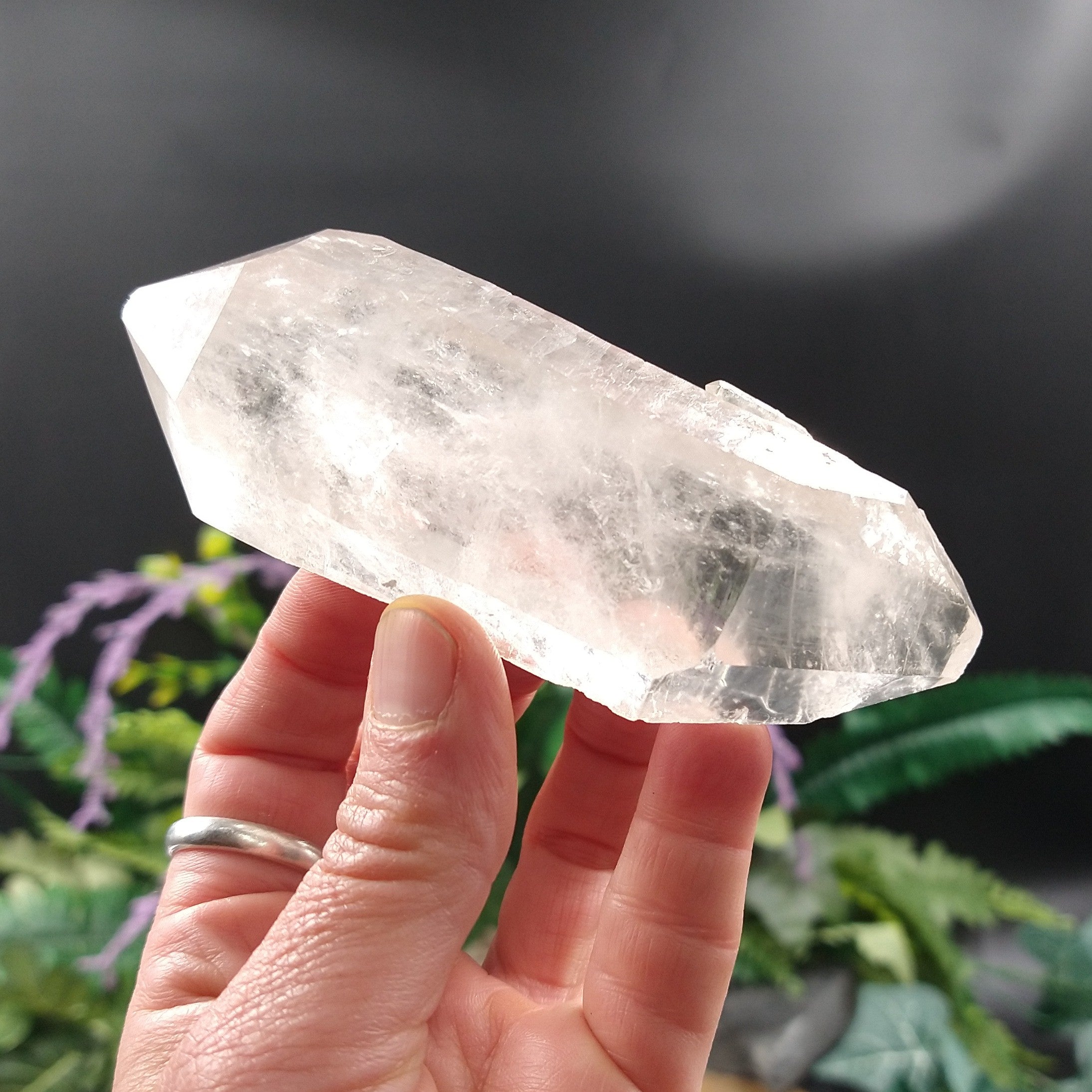 Q-5217 Double-Terminated Quartz Crystal