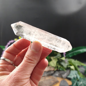 Q-5218 Double-Terminated Quartz Crystal