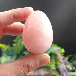 RQ-206 Rose Quartz Egg