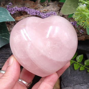 #RQ-230 Rose Quartz Heart