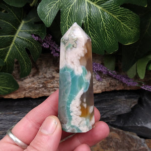 AG-289 Green Flower Agate Cut and Polished Point