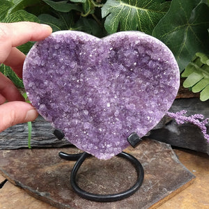 AM-2189 Amethyst Heart with Stand