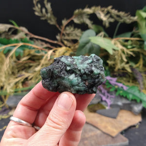 #EM-367 Emerald specimen