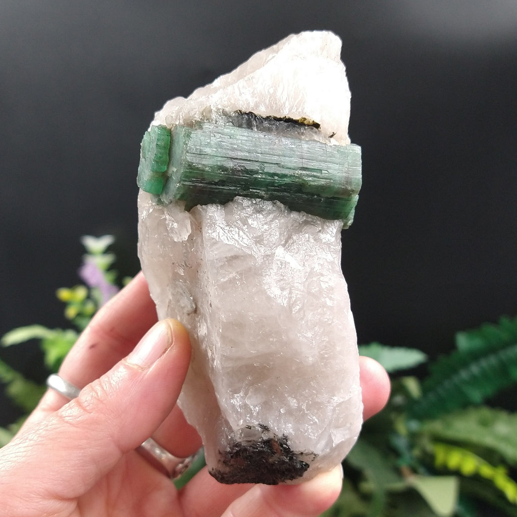 EM-378 Emerald specimen