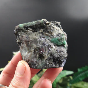 EM-380 Emerald specimen