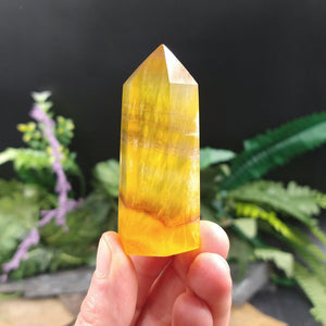 FL-253 Yellow Fluorite Cut and Polished Point