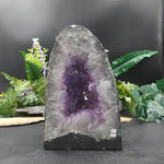GEO-AM17 Amethyst Geode