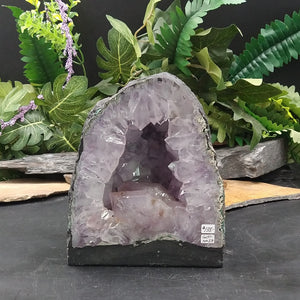 GEO-AM27 Amethyst Geode