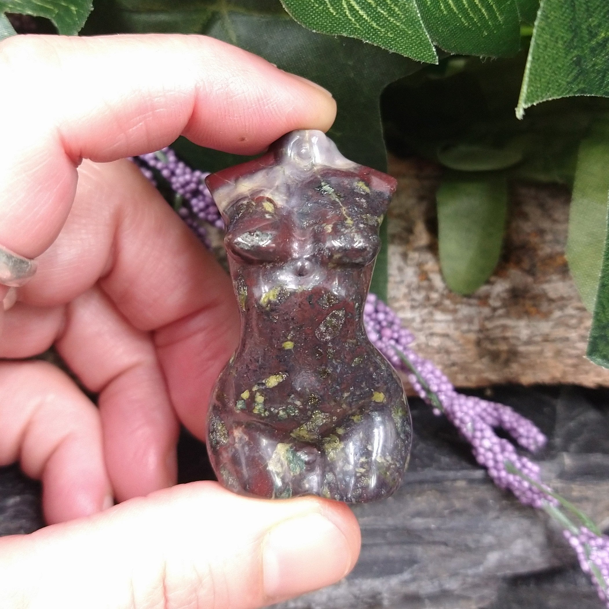 JSP-73 Small Dragon Jasper Female Nude