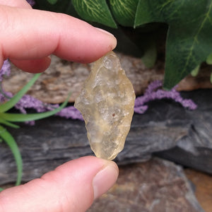 LIB-22 Libyan Desert Glass Specimen