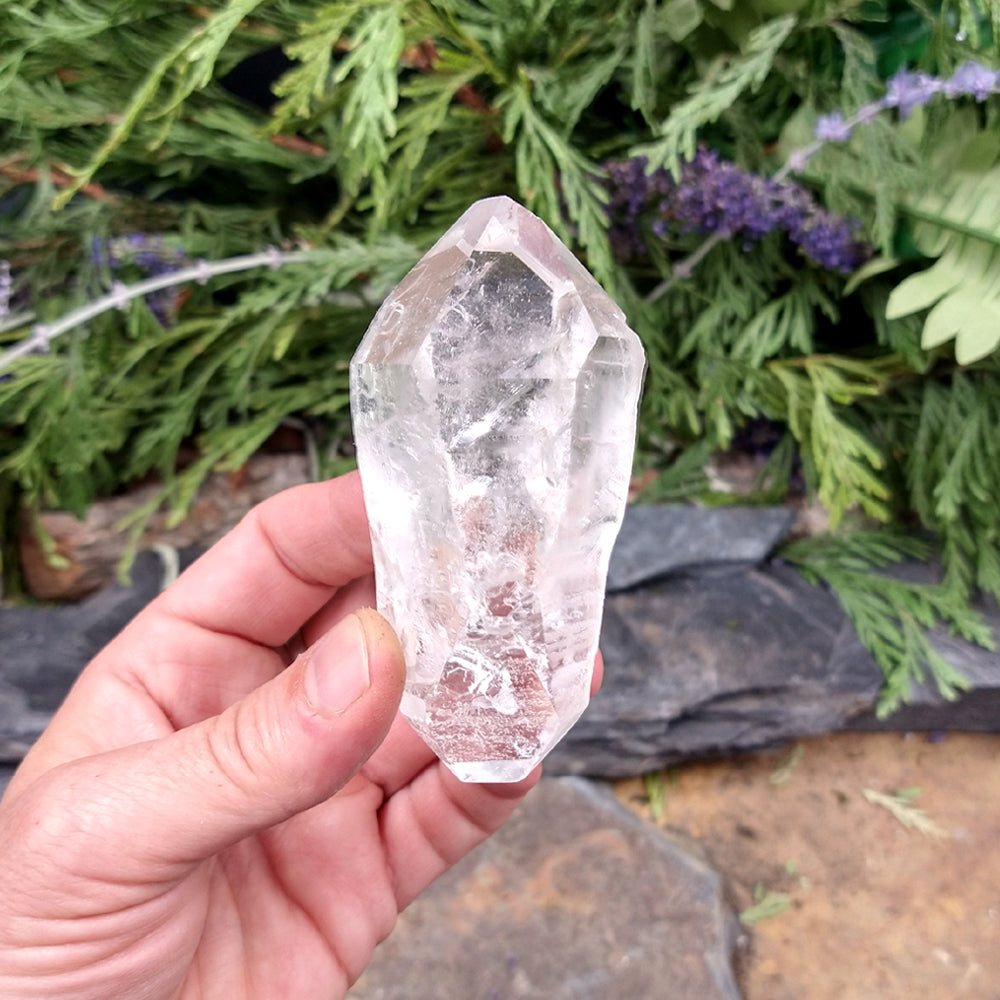 #Q-5033 Quartz Crystal