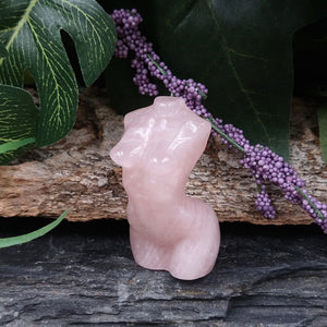 RQ-153 Small Rose Quartz Female Nude