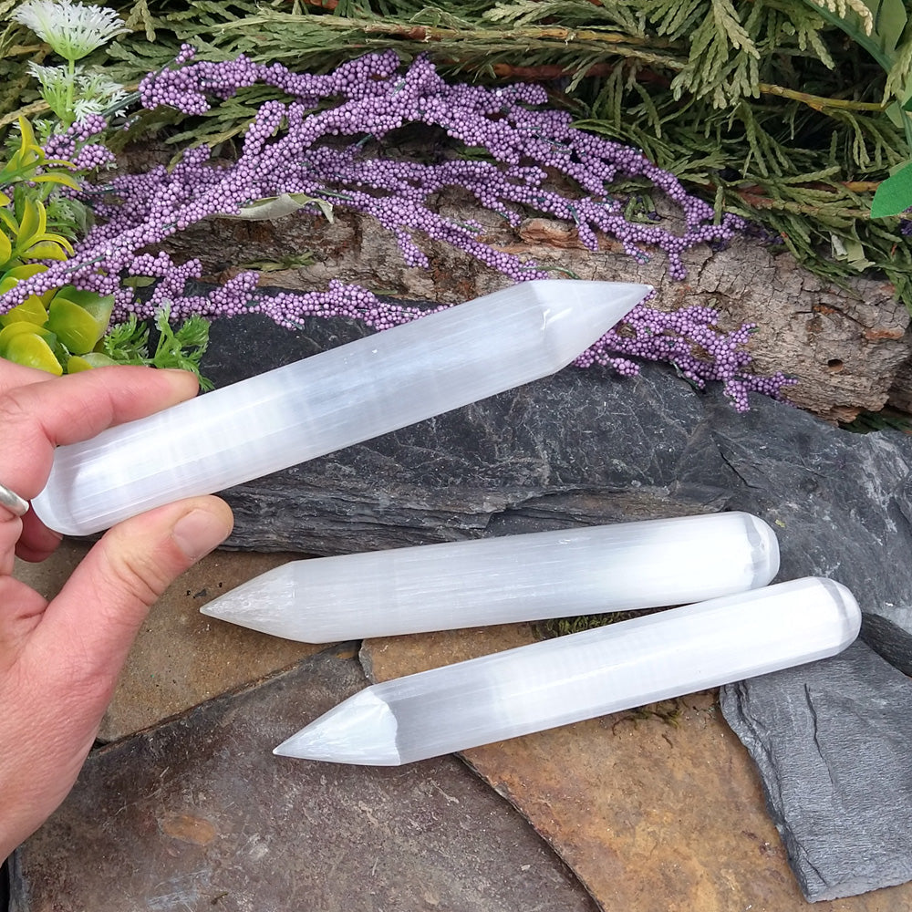 #SEL-112 Selenite polished wand with point